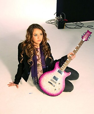 Miley ;**