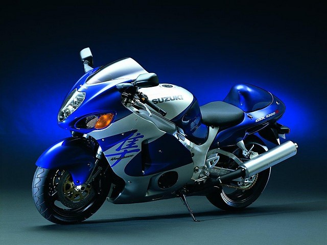 SuZuKi:)