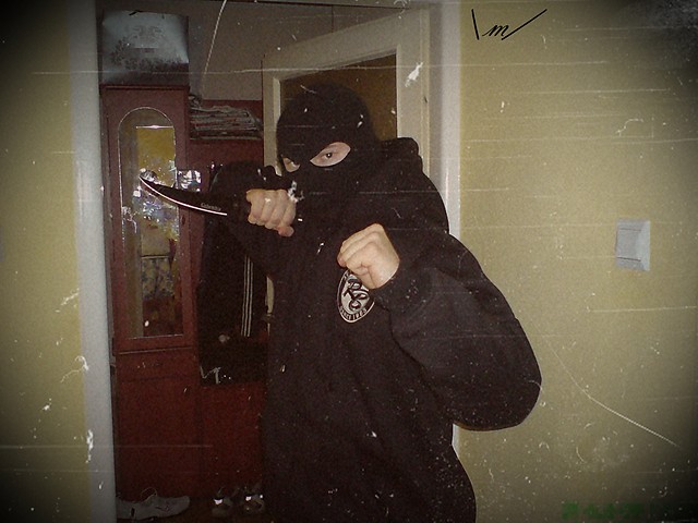 Katafi with knife