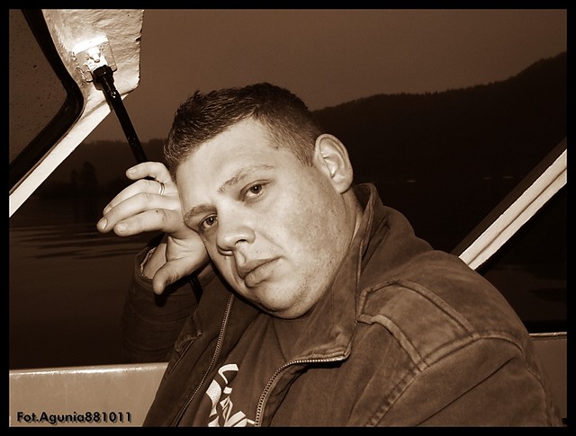 Ludzie :)  I To swoi ;) 