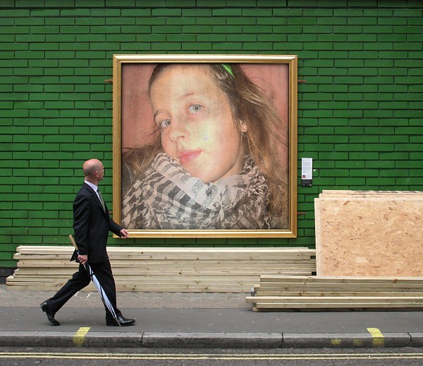 PhotoFunia