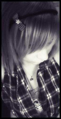 Mrr . ;*