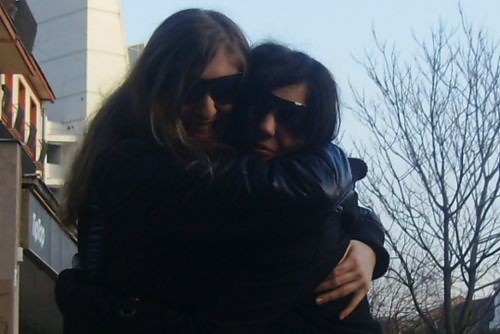 z Frei. ; D