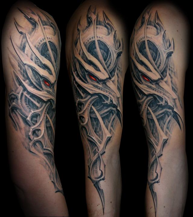 POSZUKUJEMY TATUATORA