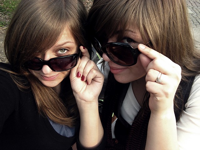 z Wiolett M ;** 