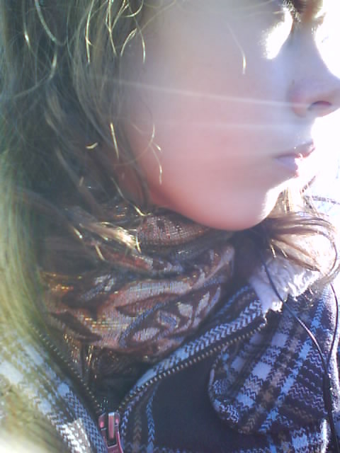 mee ;*