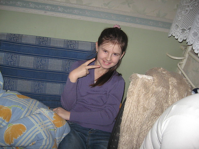 Olunia:>