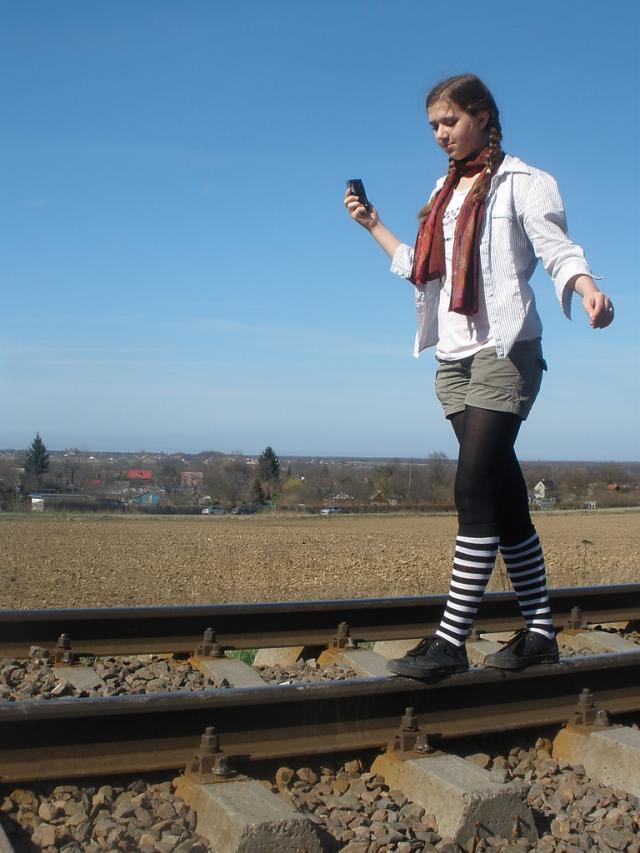 Oliv biegajca po torach ^^' 