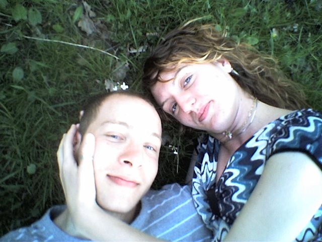 W trawce... xP