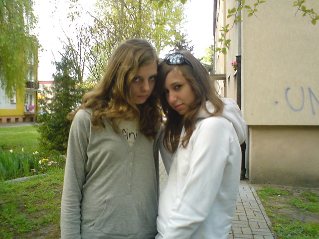 jO and zU.;***