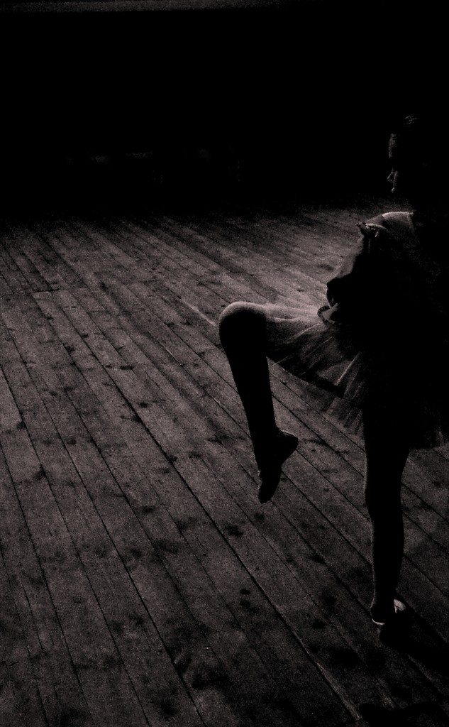 dance.