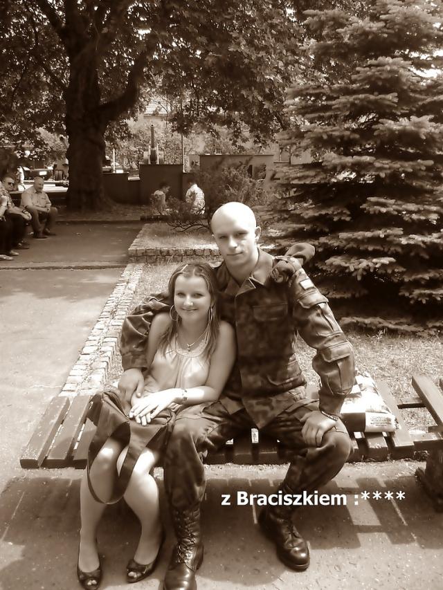 z Braciszkiem :**