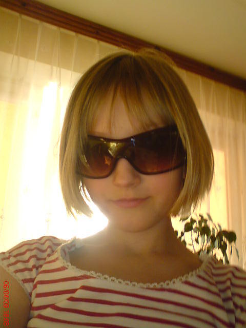 He hE