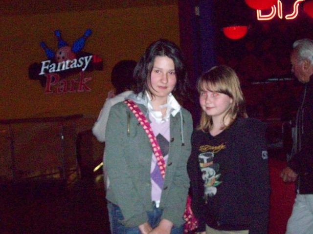 z Anetk . ; D 