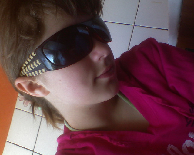 Ja;**