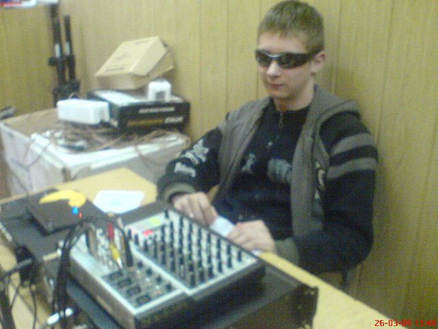 dj...  hahaha