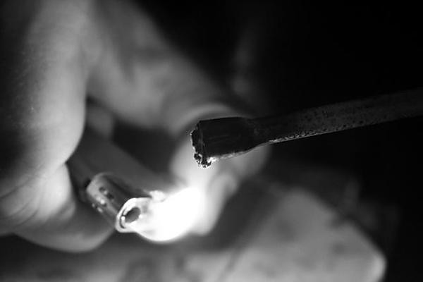 mia wo , spon joint