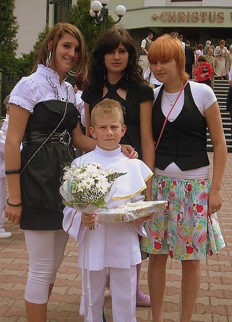 komunia Konrada.
