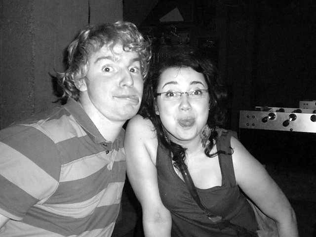 we put out one's tongues...:p