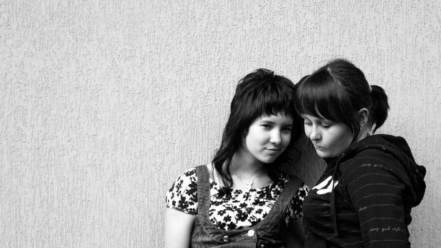  girls...