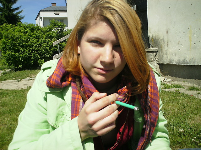 zielona fajka. i reks.