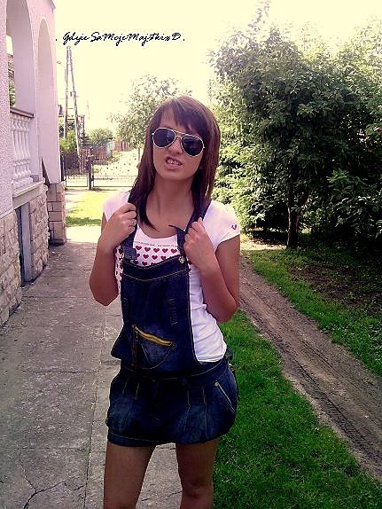 ILona . haha
