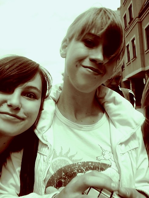 Angela feat. Pati,