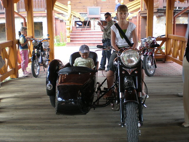 na motorze !! 