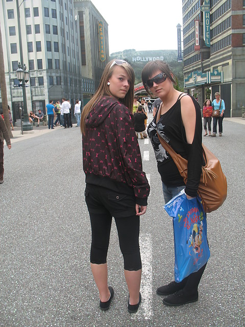 W HOLLYWOOD..xD