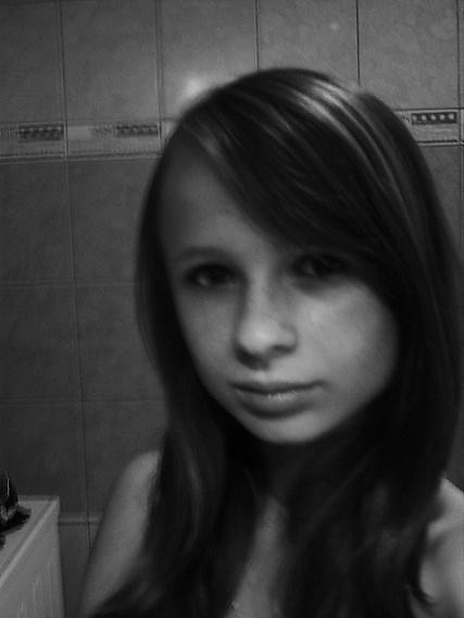 Ja ;**