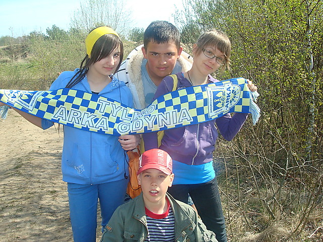 ;]