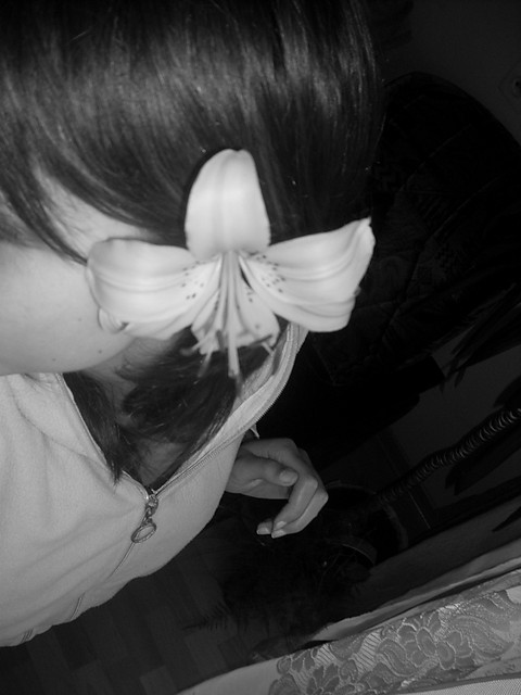 Mj;***