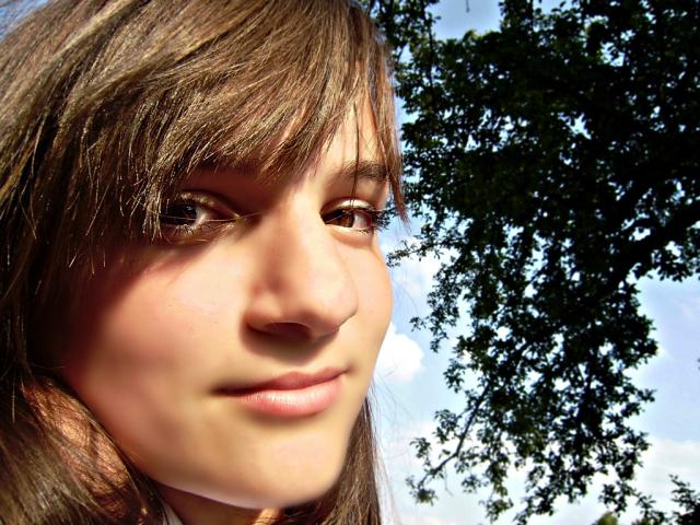 .Monia 