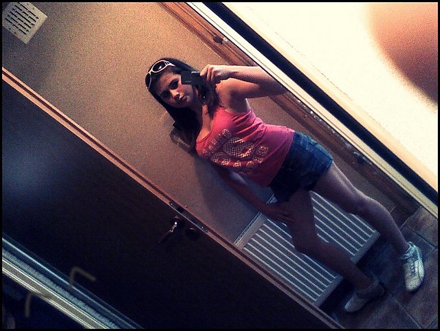 elo. ;>