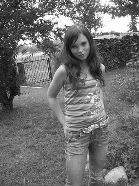 sesja zdiciowa z Moniczk;*