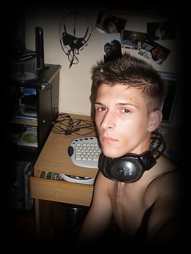 SI JU;**