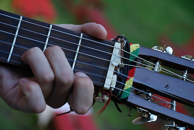 gitara.