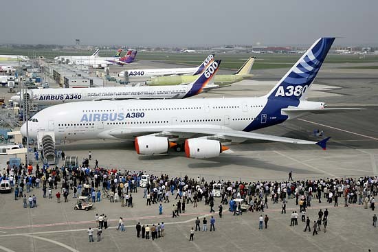 Airbus A380 podniebny liniowiec 
