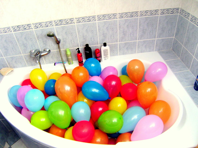 Balony x)