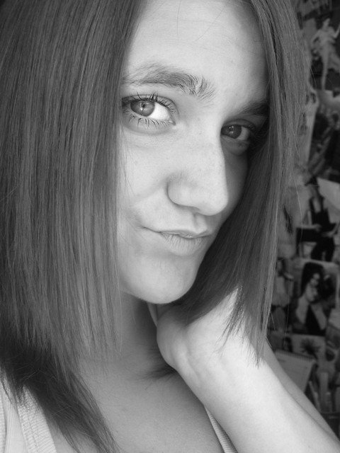 Moniii.