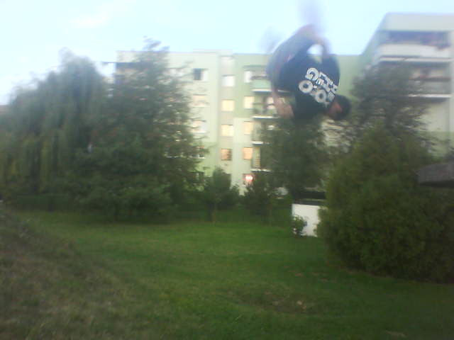 SIDE FLIP