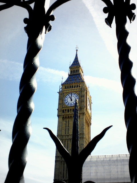 godzina 11.