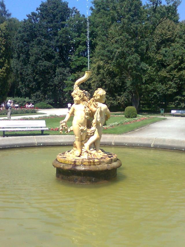 Wrzu zot monet.! :P