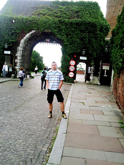 Ralf wiadomo ;)   > he he :d