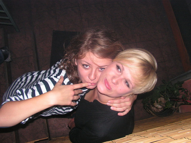 Emooooszyn.