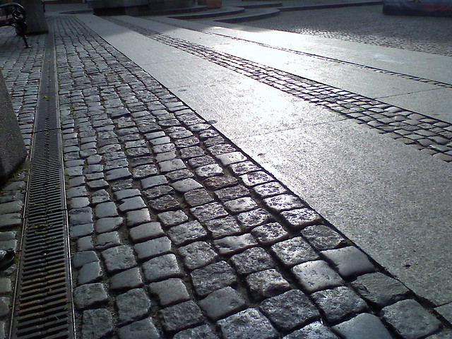 Na rozdrou drg