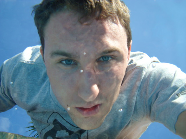 test waterproof case ...