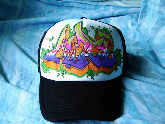 Alice cap...