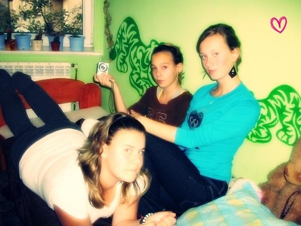 Z  Lezbamiii;*