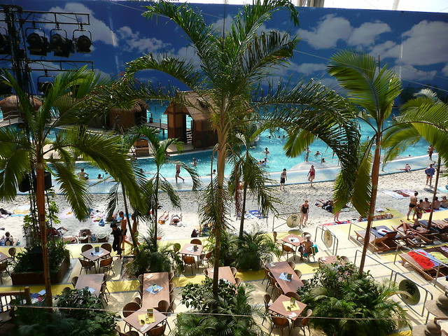 TROPICAL ISLAND